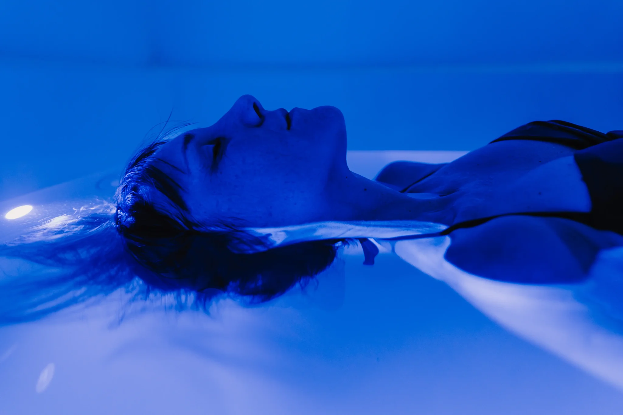 Femme En Pleine Flottaison